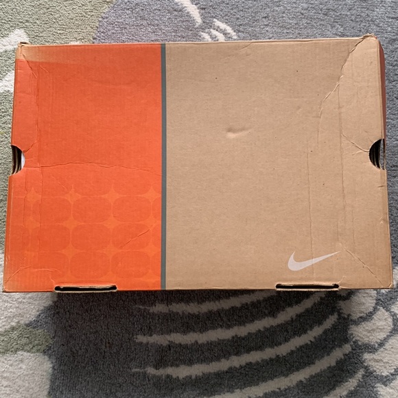 2005 NIKE AIR MAX 90 FOOTPATROL POLKA DOTS BROWN OFF WHITE ATMOS 1 313093-201 9 - Picture 5 of 15